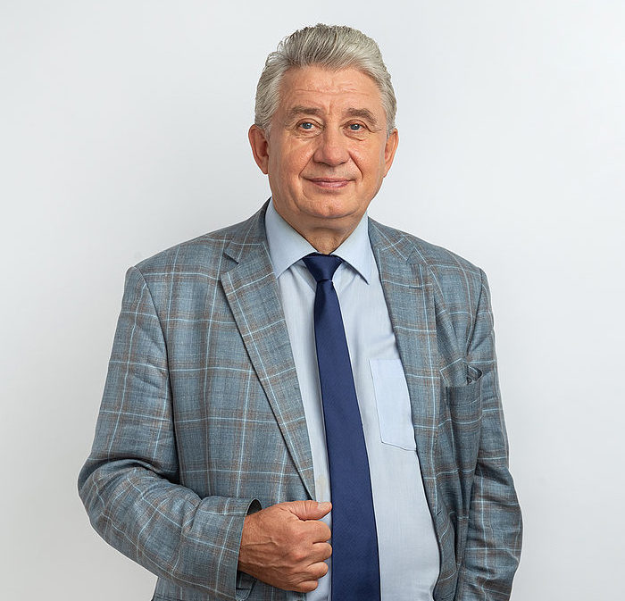 Яшков Юрий Иванович